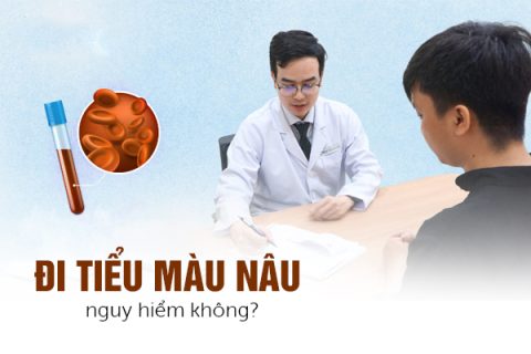 Đi tiểu màu nâu nguy hiểm không